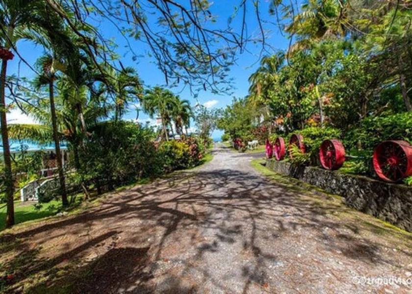  Soufriere Entrance