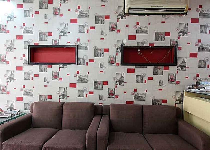 Delhi Delhi Public Areas