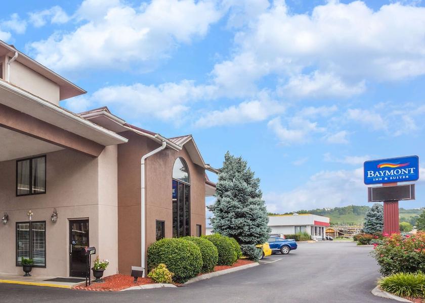 Tennessee Pigeon Forge Exterior Detail
