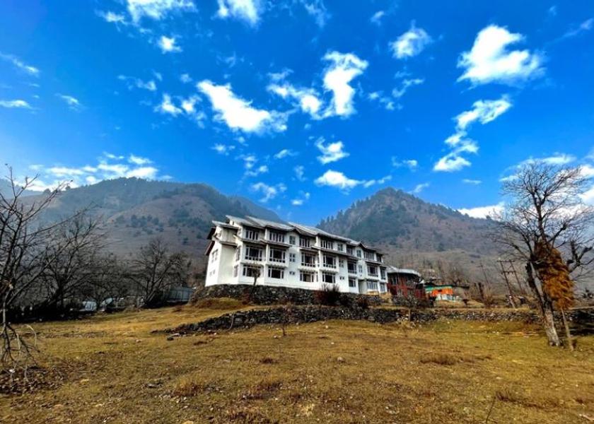 Jammu and Kashmir Pahalgam Exterior Detail