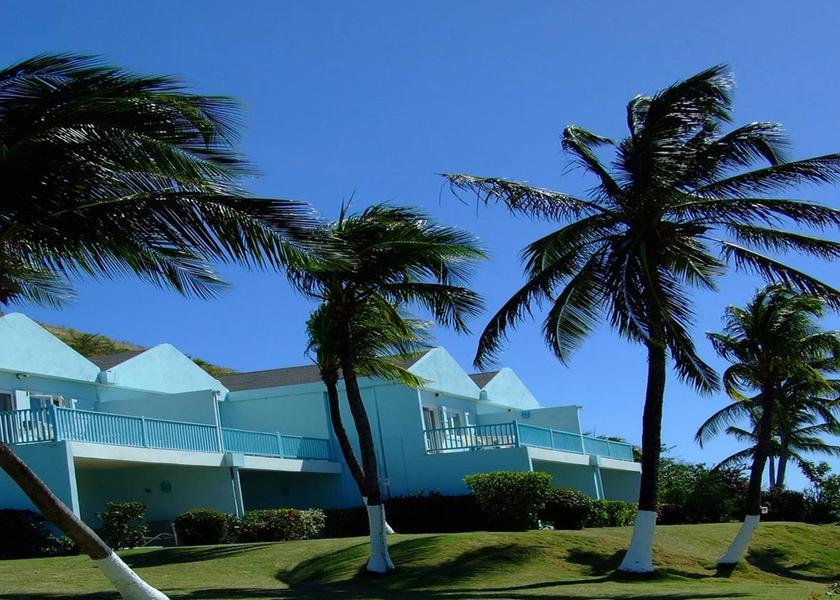  Basseterre Hotel Exterior