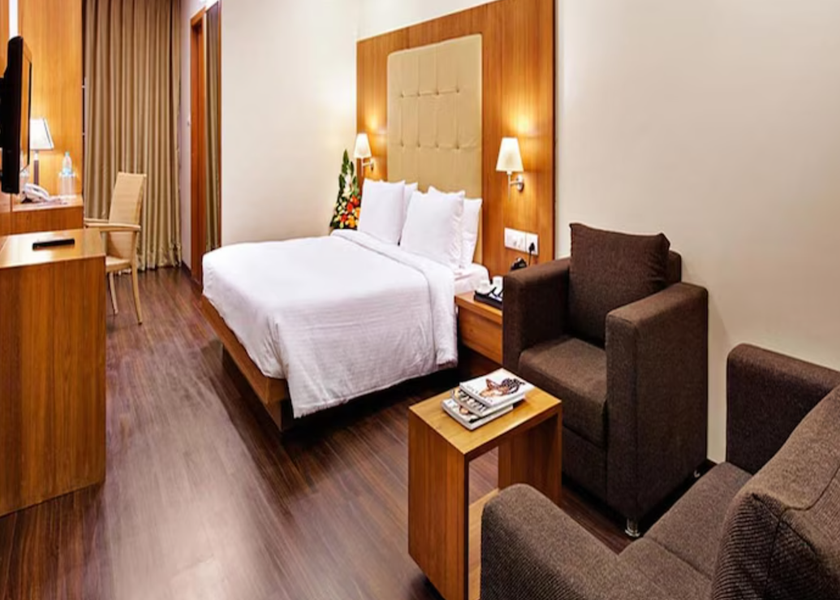 Maharashtra Pune Suite Room