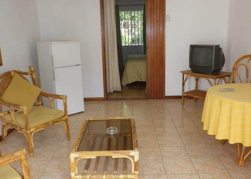 MU Mont Choisy Living Area