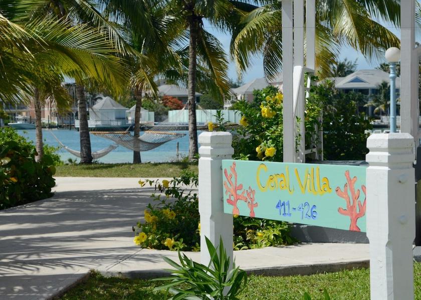  Nassau Exterior Detail