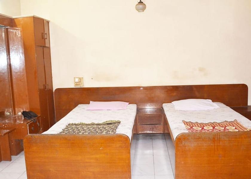 Maharashtra Ratnagiri Double Bedroom
