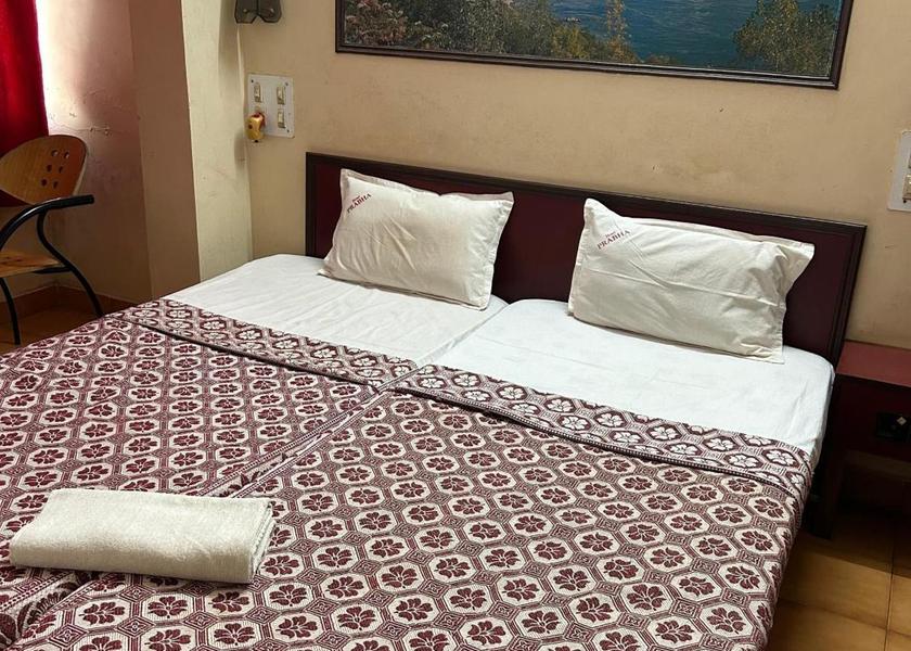 Maharashtra Ratnagiri Deluxe AC Double Room with Bathroom