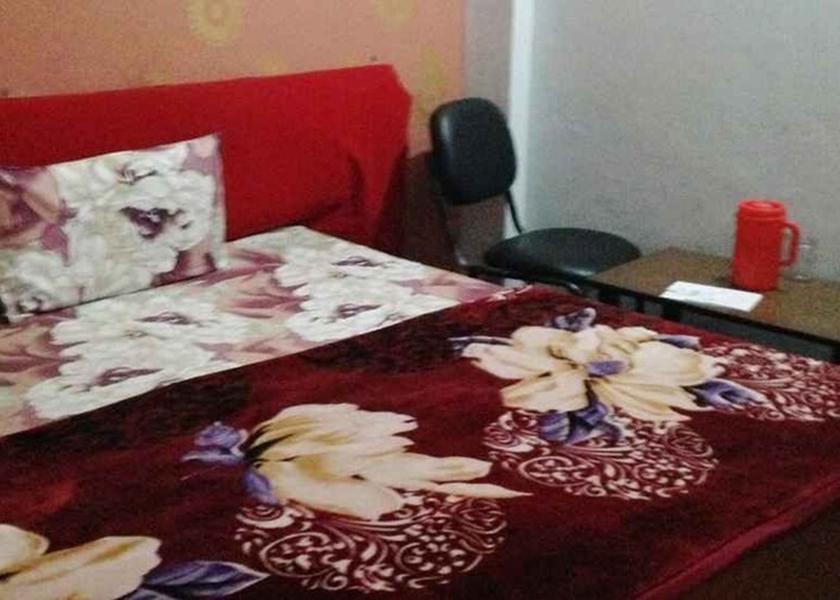 Uttarakhand Roorkee Deluxe Room