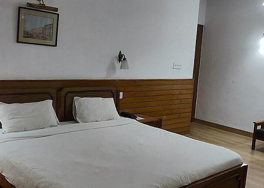 Himachal Pradesh Shimla Super Deluxe Room