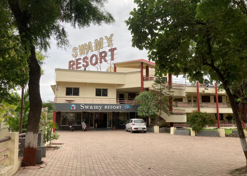 Maharashtra Shirdi Hotel Exterior