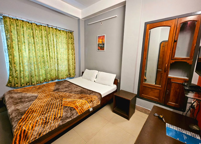 West Bengal Siliguri BUDGET TWIN NON AC