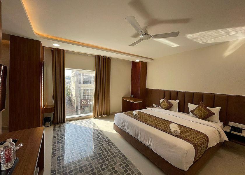 Uttar Pradesh Varanasi Suite Room