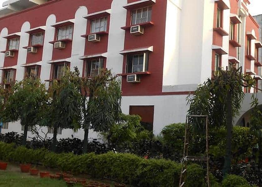 Uttar Pradesh Varanasi Hotel Exterior