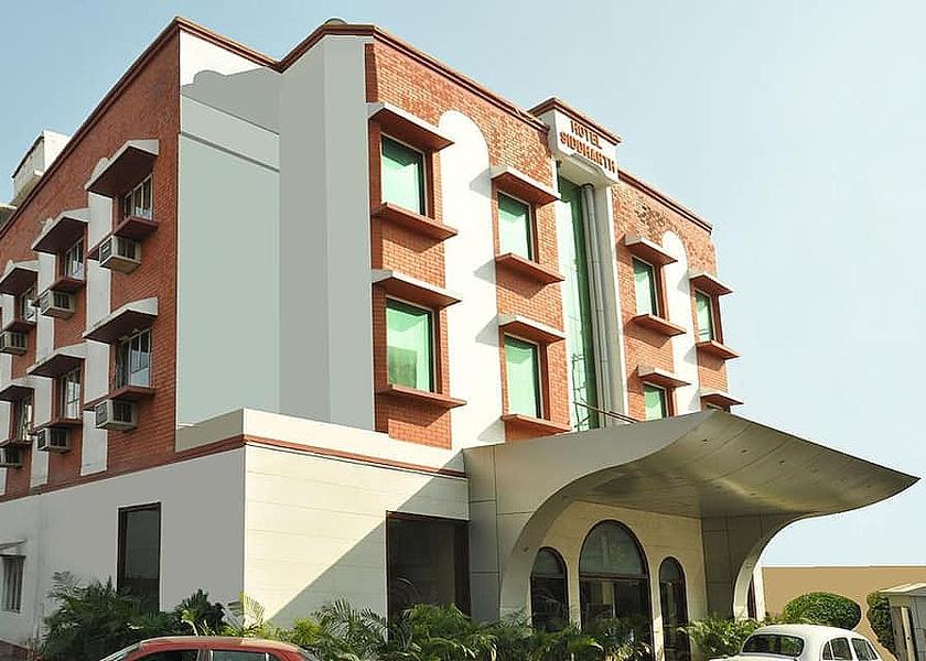 Uttar Pradesh Varanasi Hotel Exterior