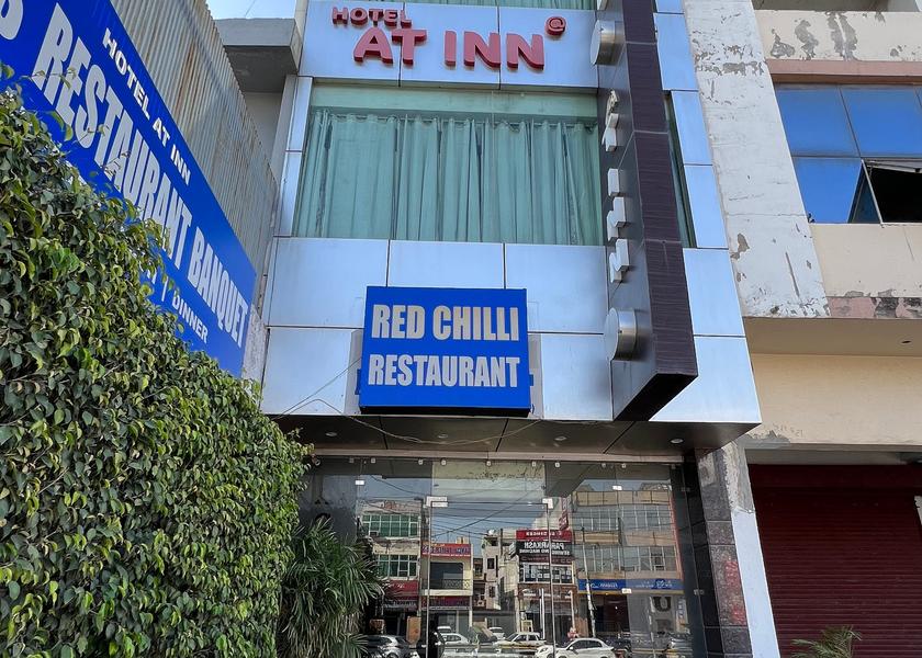 Punjab Zirakpur Hotel Exterior