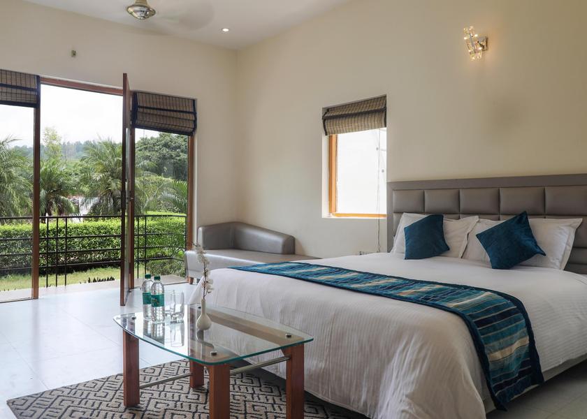Uttarakhand Ramnagar Pool View Room