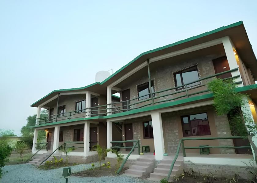 Uttarakhand Padampur Soria Hotel Exterior