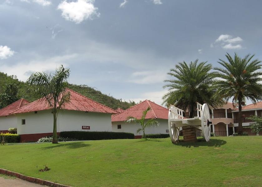 Karnataka Kushalnagar cottage view