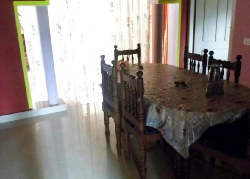 Karnataka Karadigodu dining area