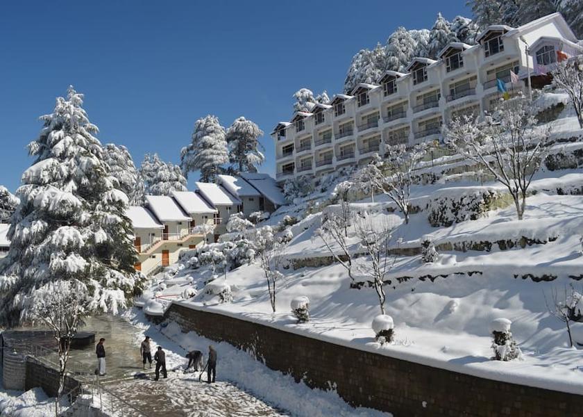 Jammu and Kashmir Patnitop Exterior Detail
