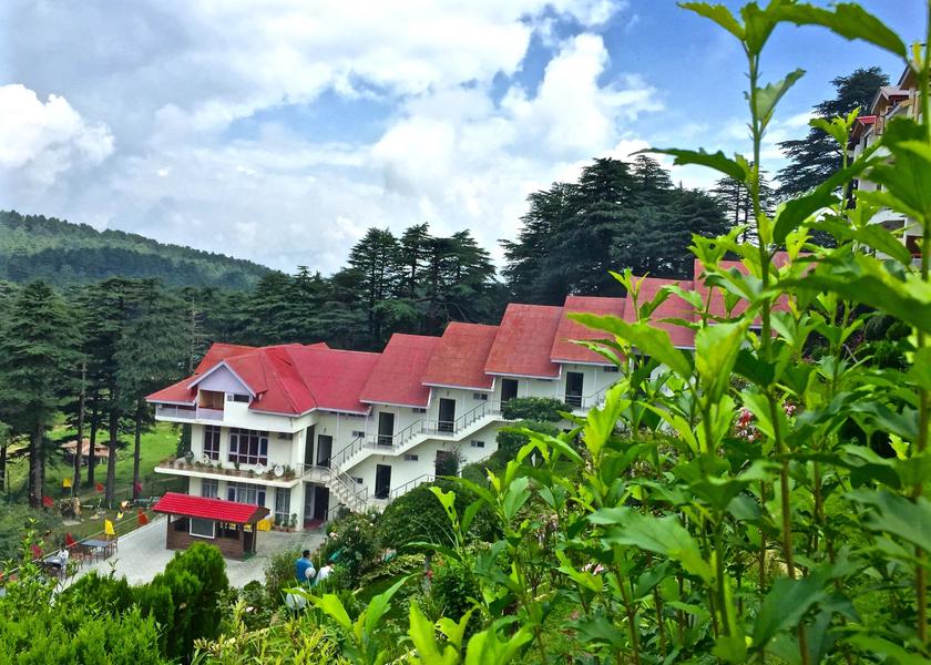 Jammu and Kashmir Patnitop Hotel Exterior