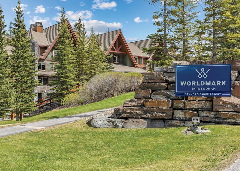 Alberta Canmore Exterior
