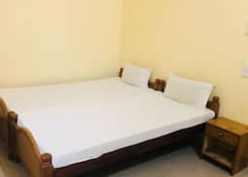 Madhya Pradesh Orchha Standard Room	