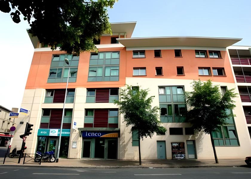 Nouvelle-Aquitaine Bordeaux Hotel Exterior