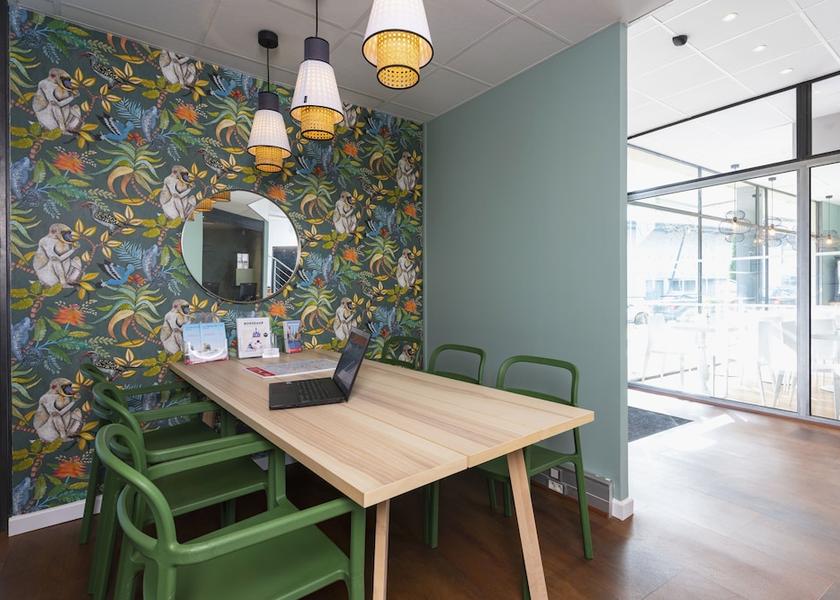 Nouvelle-Aquitaine Talence Lobby