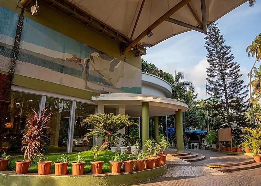 Goa Calangute Hotel Exterior