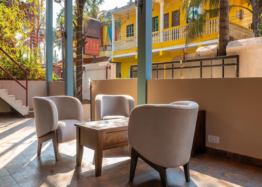 Goa Morjim Bar