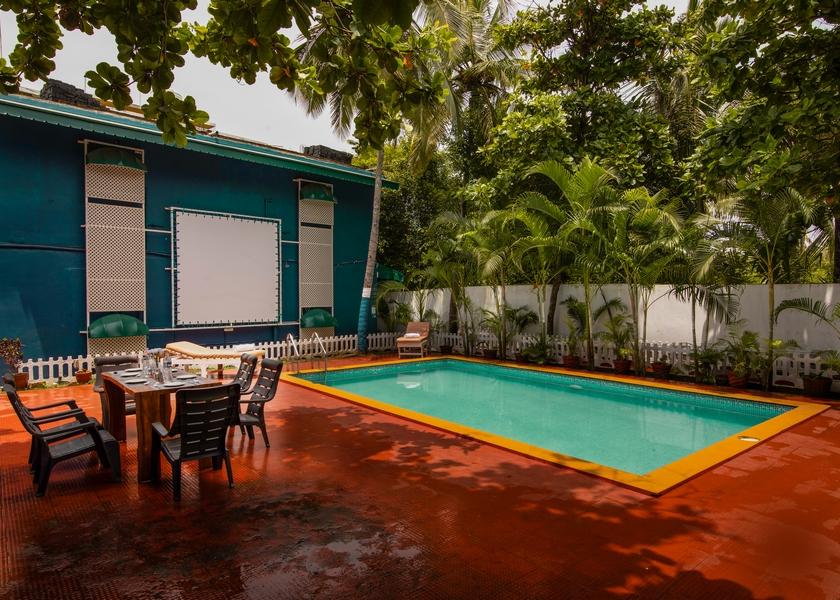 Goa Morjim Swimming Pool