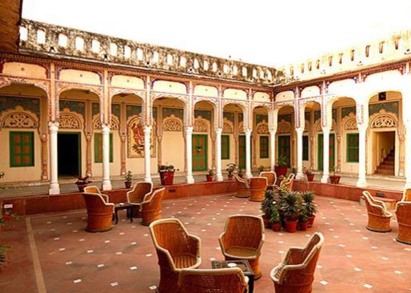 Rajasthan Alsisar Public Areas