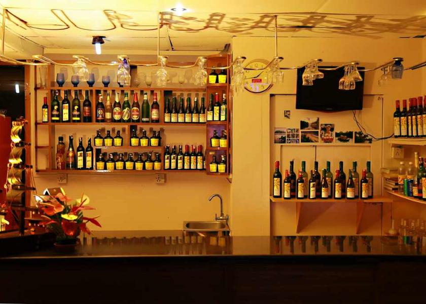 Kerala Kovalam Bar