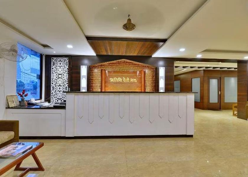 Andhra Pradesh Puttaparthi Public Areas