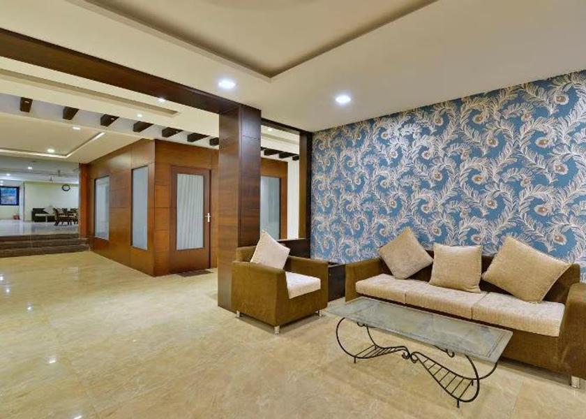 Andhra Pradesh Puttaparthi Public Areas