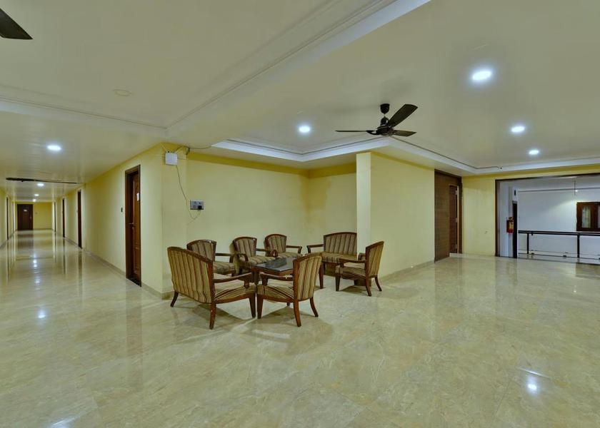 Andhra Pradesh Puttaparthi Public Areas
