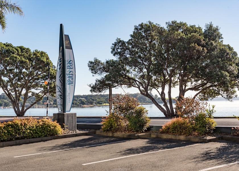 Northland Paihia Parking
