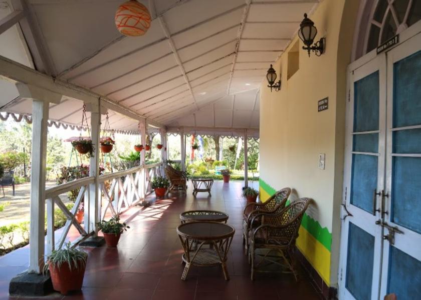 Madhya Pradesh Pachmarhi Public Areas