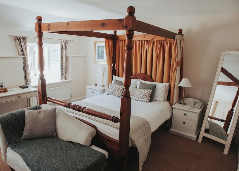 England Chard Room
