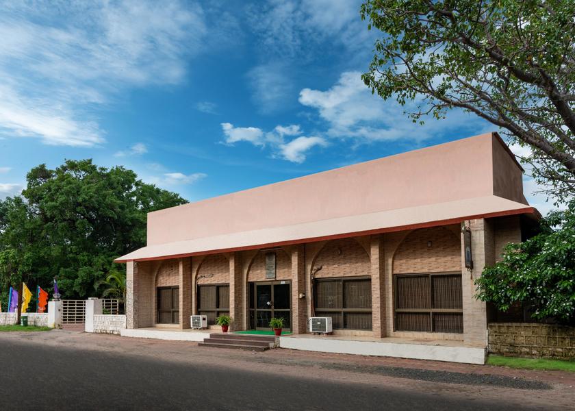 Madhya Pradesh Mandav Hotel Exterior