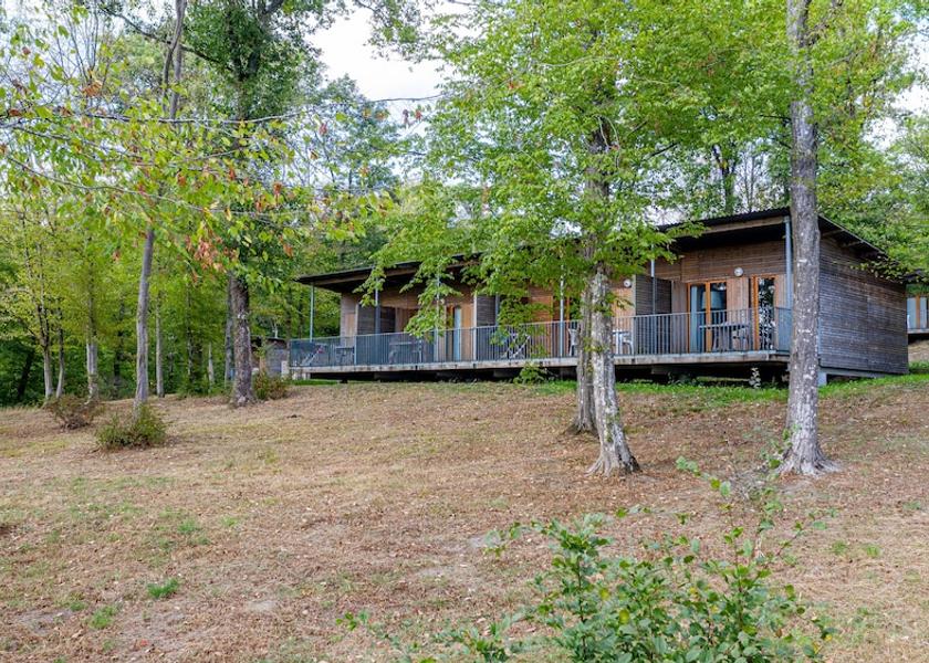 Hauts-de-France Eppe-Sauvage Exterior Detail