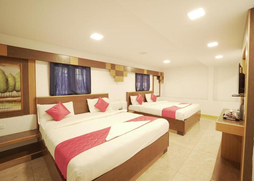Tamil Nadu Ooty Deluxe Quadruple Room