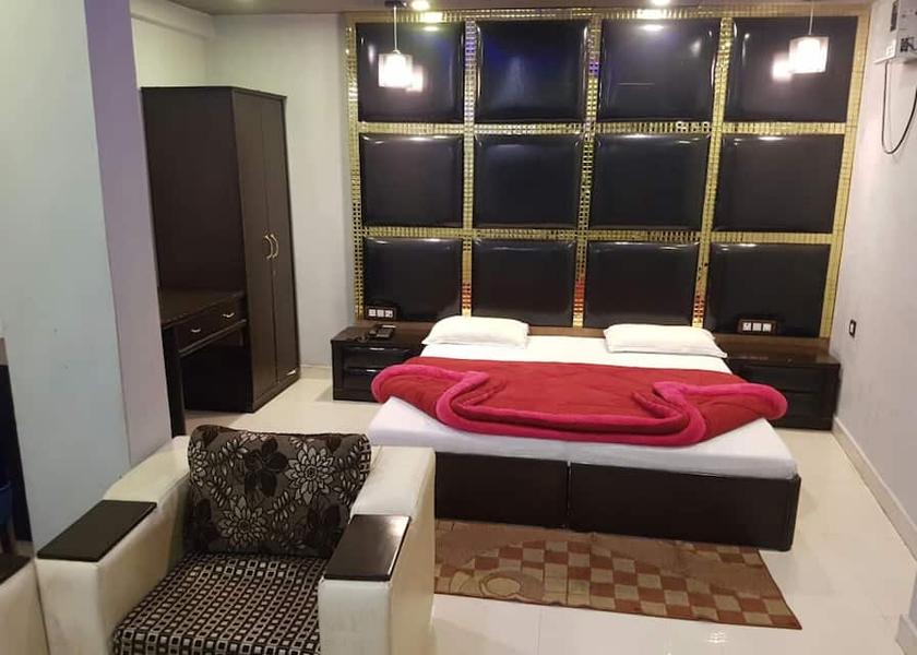 Uttar Pradesh Saharanpur Classic Room