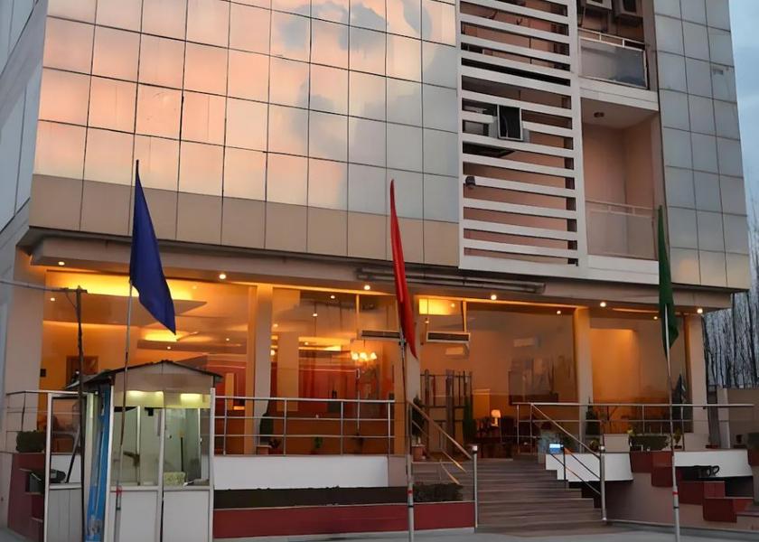 Uttar Pradesh Saharanpur Hotel Exterior