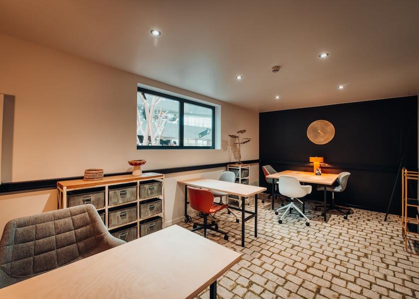 Ile-de-France Cergy Business center