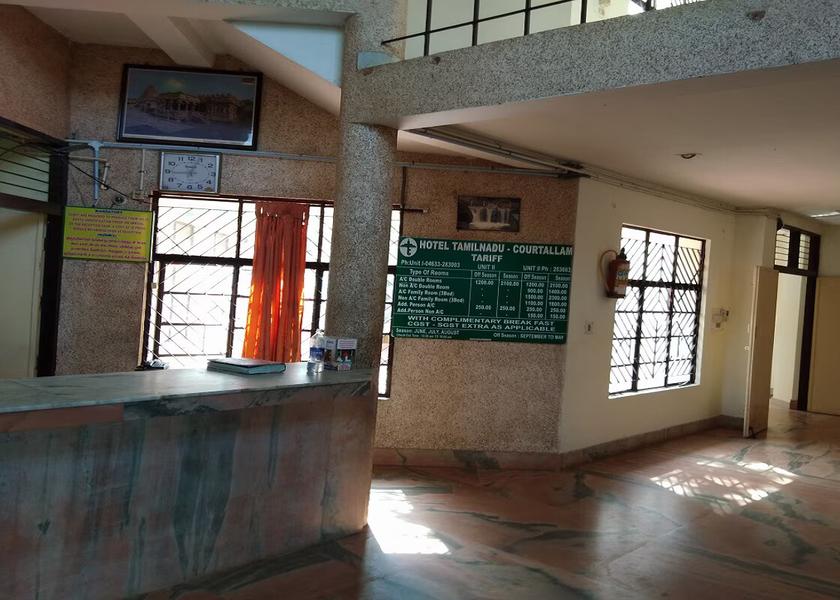 Tamil Nadu Courtrallam Public Areas