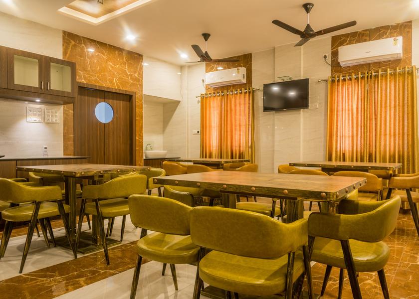 Gujarat Bhuj Food & Dining
