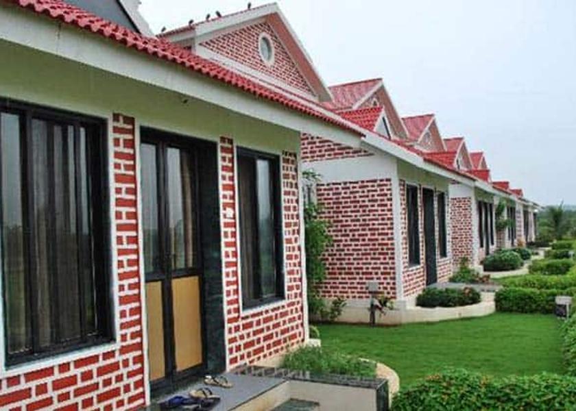 Gujarat Dhari cottages