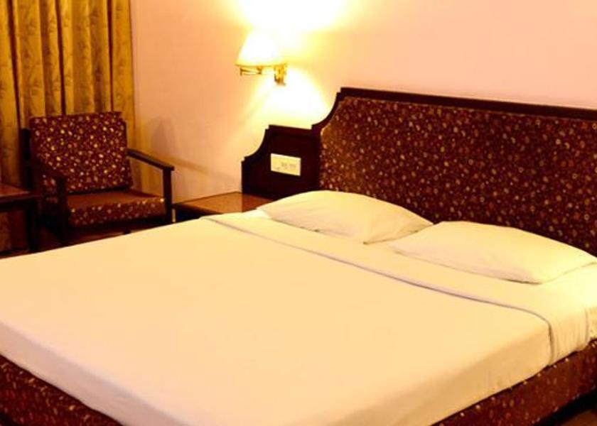Kerala Thiruvananthapuram Standard AC Room