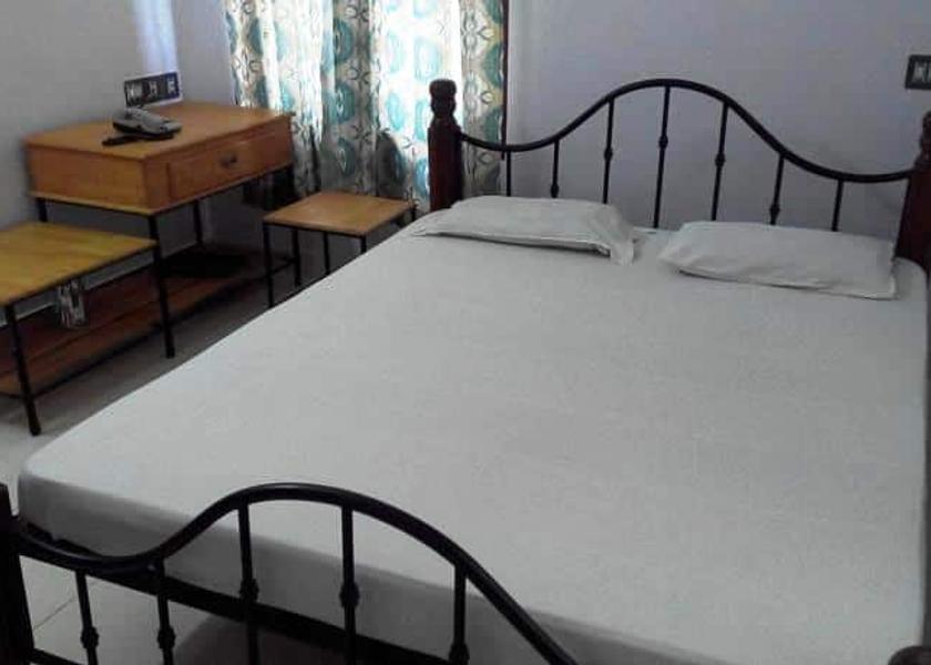 Kerala Thiruvananthapuram standrad bedroom